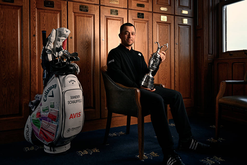 Xander Schauffele and the Claret Jug